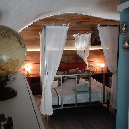 La Casa Del Comandante Villa Сулцано Екстериор снимка